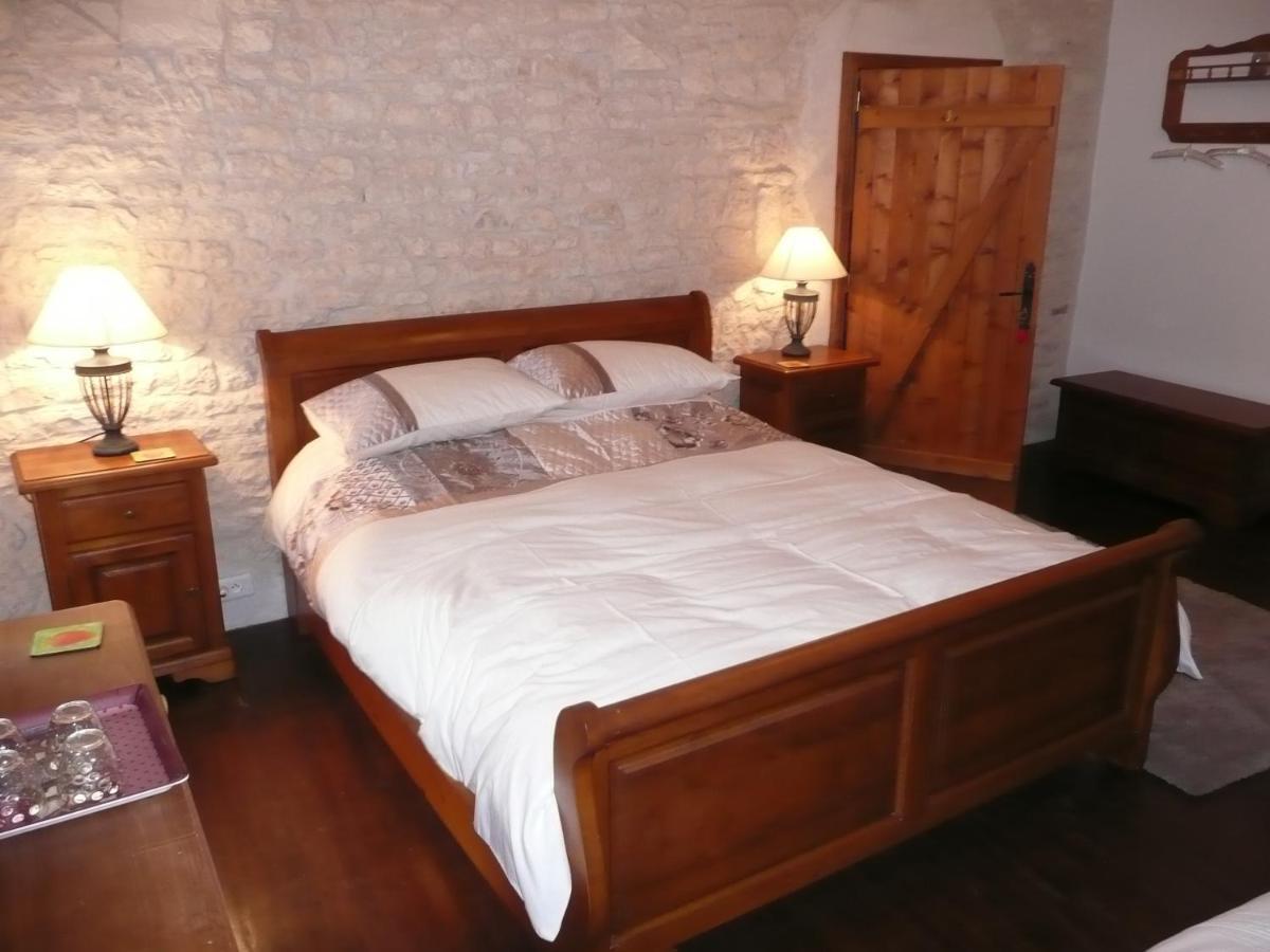 Bed and Breakfast Maison Blanc Gibourne Zewnętrze zdjęcie
