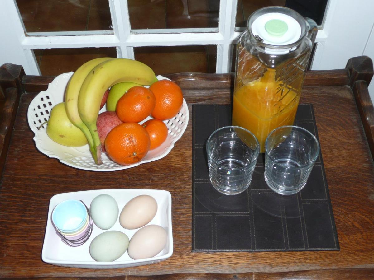 Bed and Breakfast Maison Blanc Gibourne Zewnętrze zdjęcie
